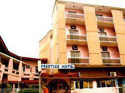 Prestige Hotel Yaoundé Buitenkant foto